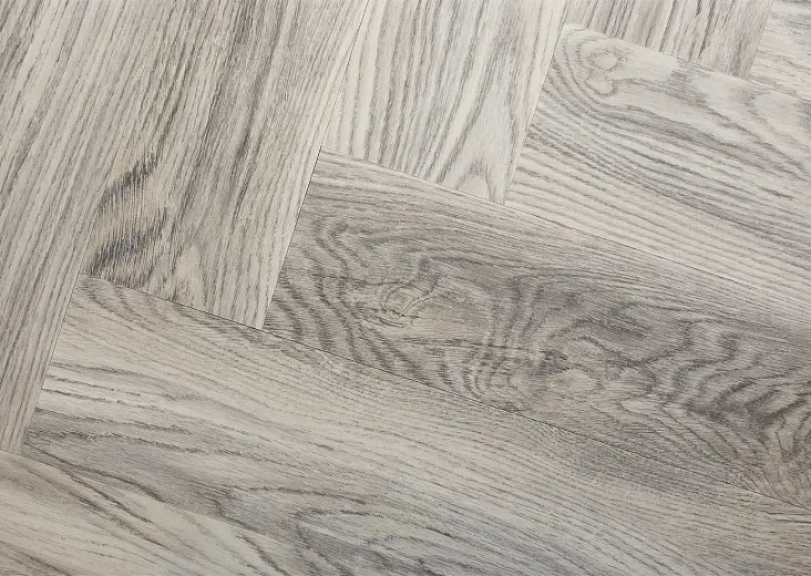 Кварц-виниловая плитка Fine Flex Wood Дуб Алханай FX-101 - фото интерьера