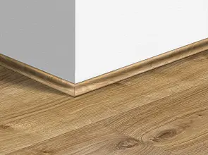 Плинтус виниловый Quick-Step Vinyl Скоция 17х17 мм Дуб коттедж натуральный 40025
