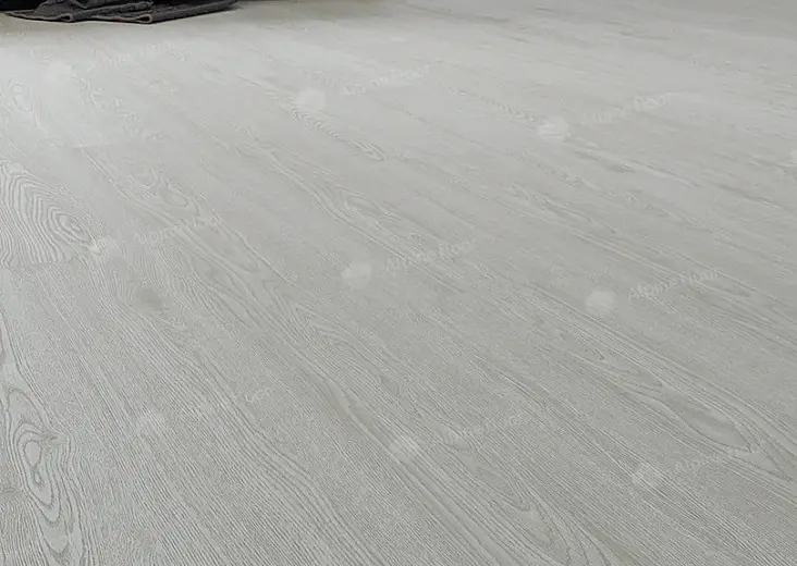 SPC ламинат Alpine Floor Solo Модерато ЕСО 14-11 - фото интерьера