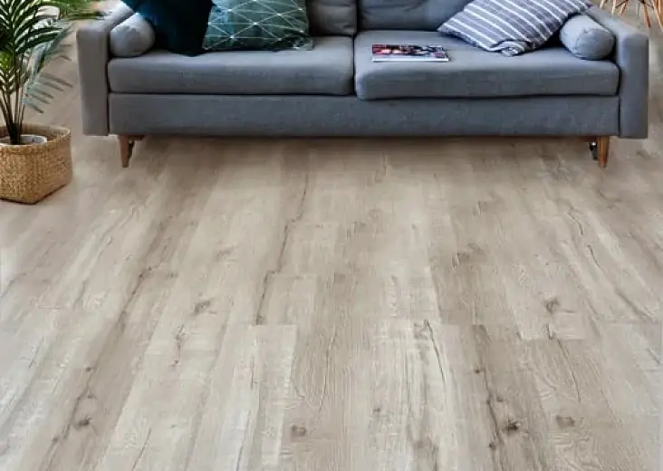 SPC ламинат Alpine Floor Real Wood Дуб Verdan ECO 2-4 - фото интерьера