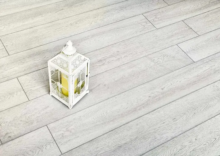 SPC ламинат Alpine Floor Intense Зимний Лес ECO 9-5 - фото интерьера