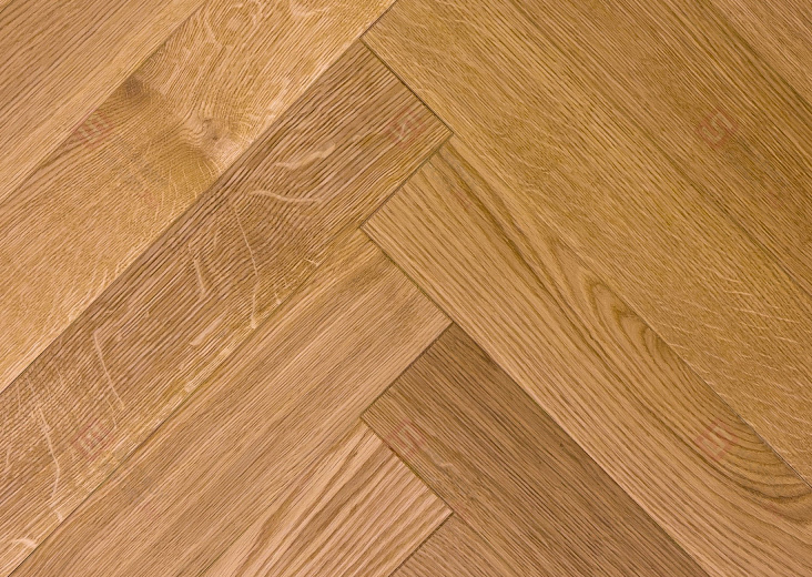 Инженерная доска Golden Wood английская ёлка Дуб Шабли селект